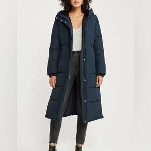 Abercrombie & Fitch Ultra Long Down Jacket XS NWOT